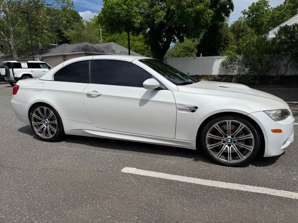 2011 BMW E93 M3 Convertible - Image 3 of 19