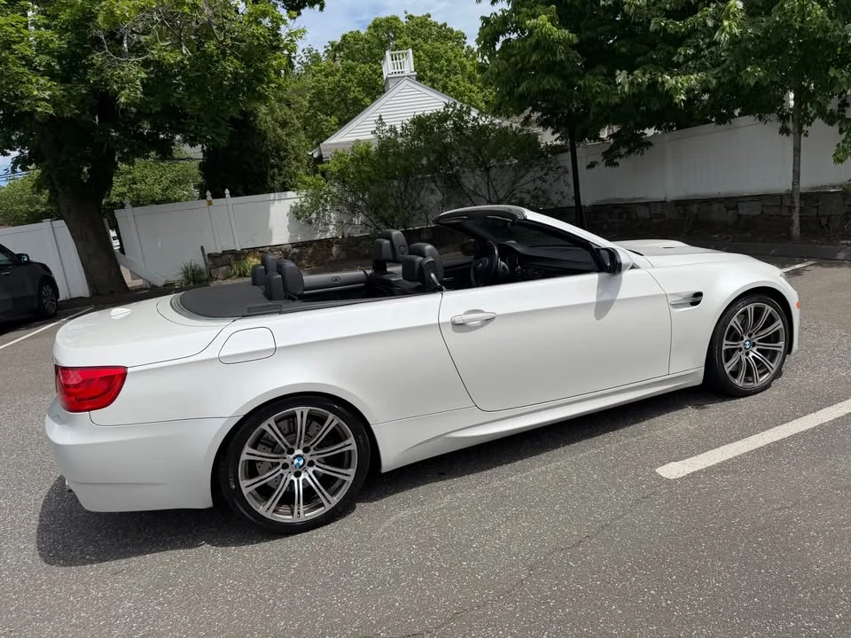 2011 BMW E93 M3 Convertible - Image 10 of 19