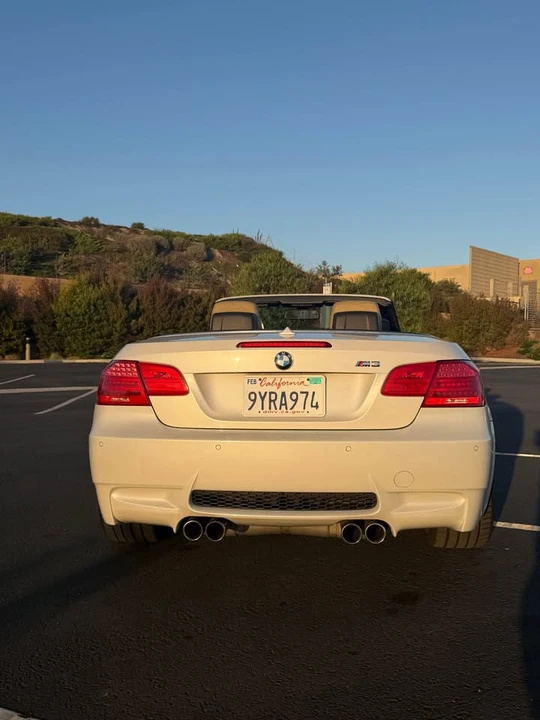 2011 BMW E93 M3 Convertible - Image 12 of 18