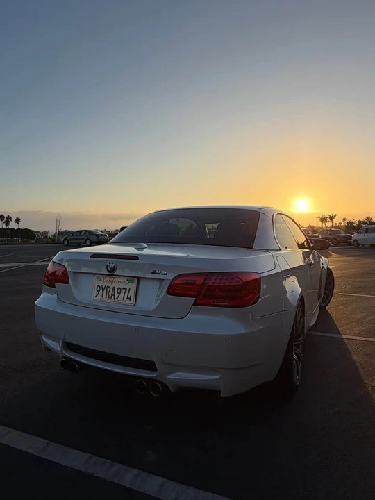 2011 BMW E93 M3 Convertible - Image 15 of 18