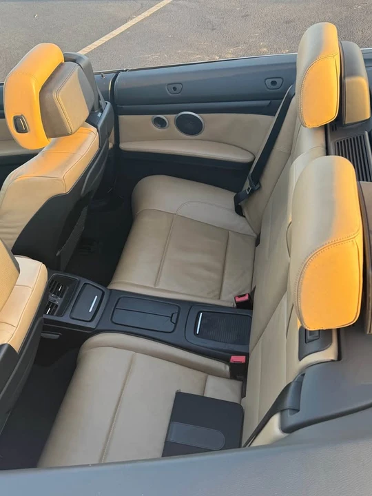 2011 BMW E93 M3 Convertible - Image 10 of 18