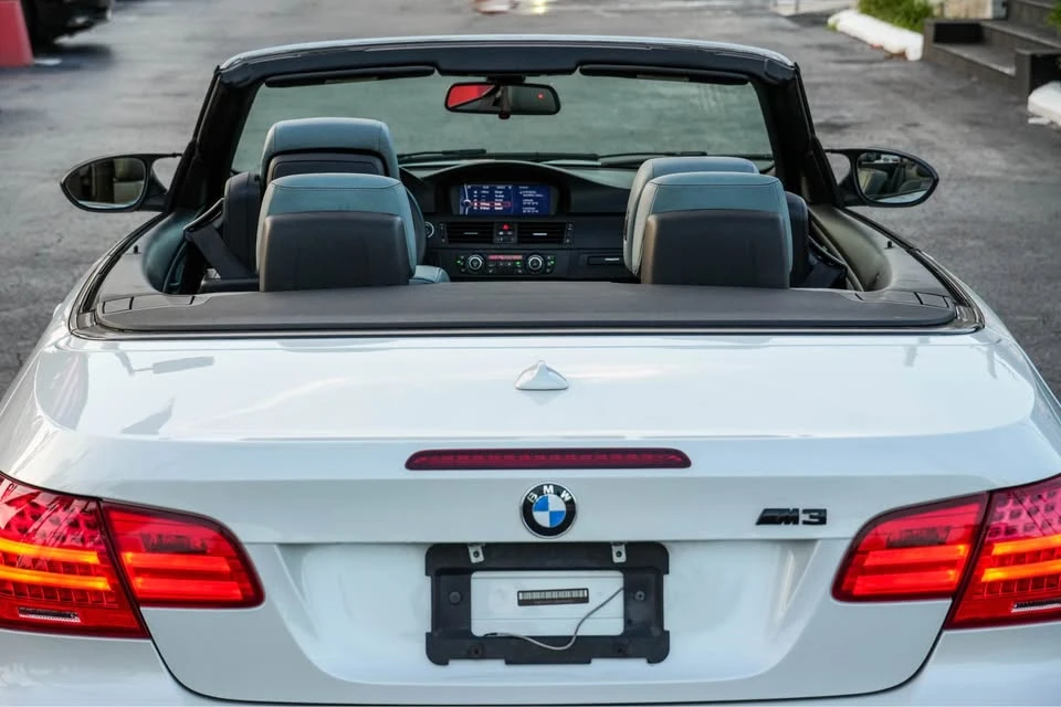 2011 BMW E93 M3 Convertible - Image 7 of 18