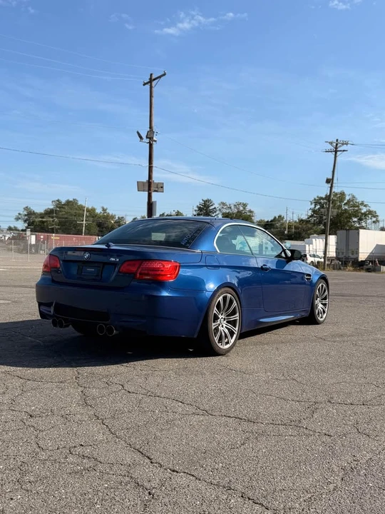 2011 BMW E93 M3 Convertible - Image 8 of 15