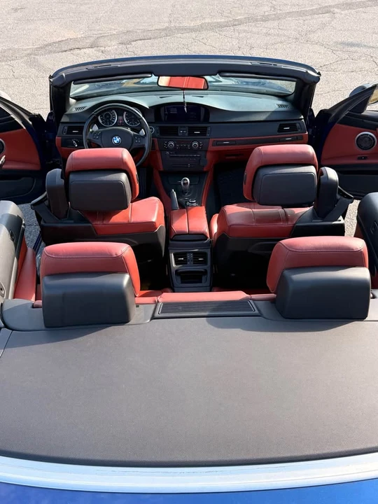 2011 BMW E93 M3 Convertible - Image 15 of 15