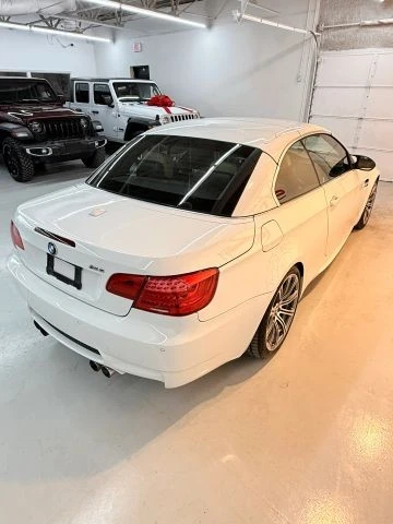 2011 BMW E93 M3 Convertible - Image 10 of 21