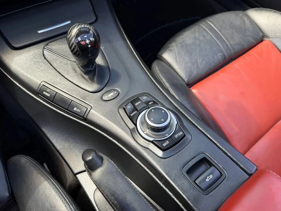 2011 BMW E93 M3 Convertible - Image 15 of 19