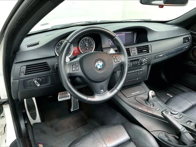 2011 BMW E93 M3 Convertible - Image 11 of 31