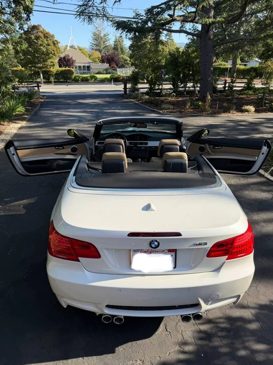 2011 BMW M3 - Image 12 of 24