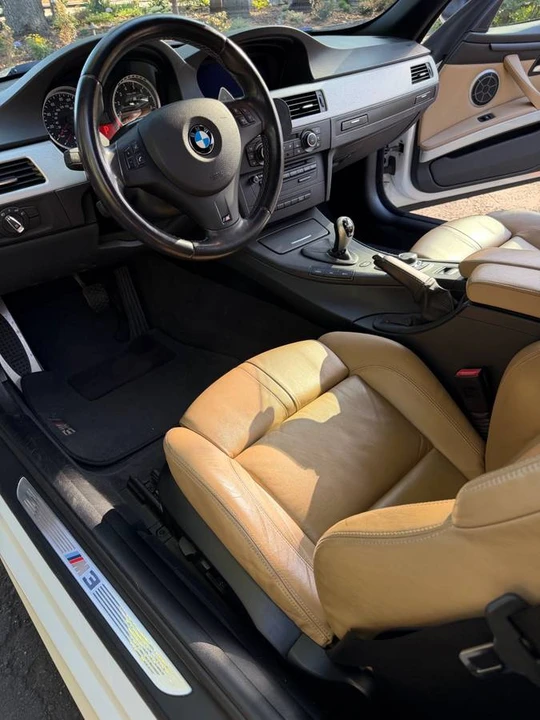 2011 BMW M3 - Image 10 of 24