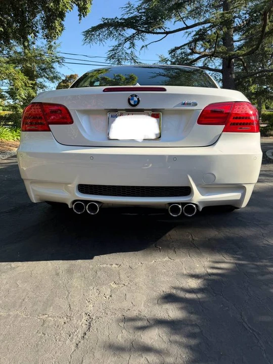 2011 BMW M3 - Image 4 of 24