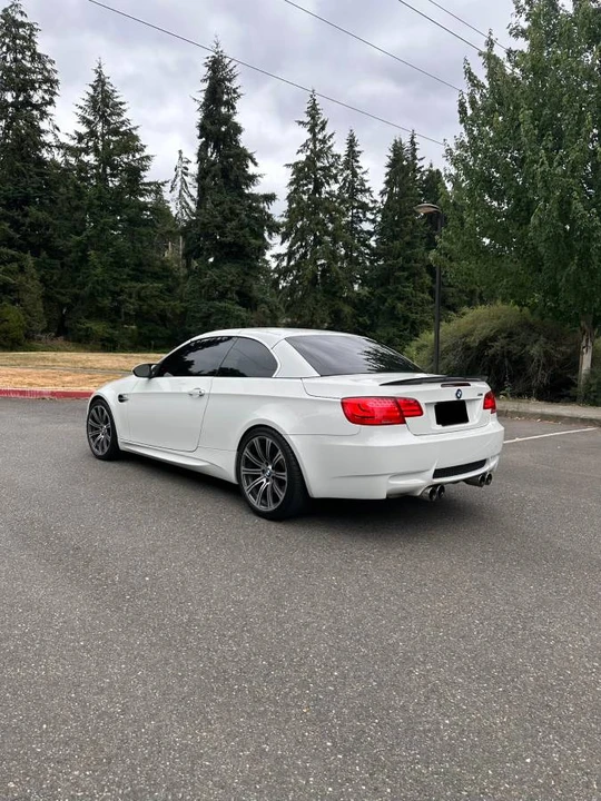 2011 BMW E93 M3 Convertible - Image 4 of 12