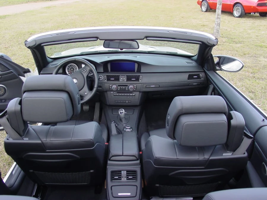 2011 BMW E93 M3 Convertible - Image 3 of 7
