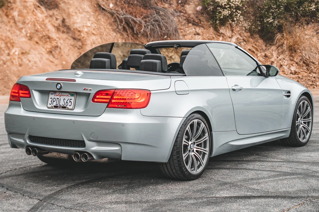 2011 BMW E93 M3 Convertible - Image 4 of 31
