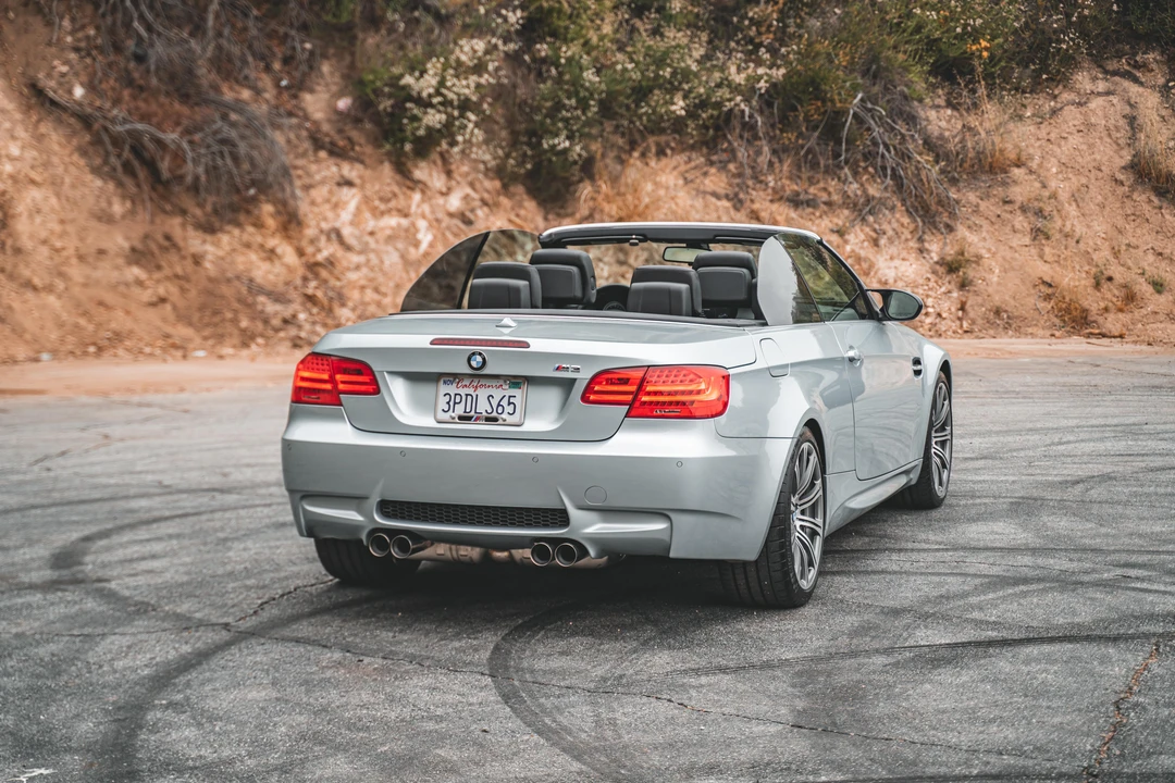2011 BMW E93 M3 Convertible - Image 14 of 31