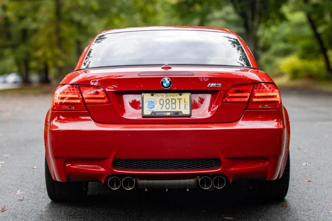 2011 BMW E93 M3 Convertible - Image 5 of 31