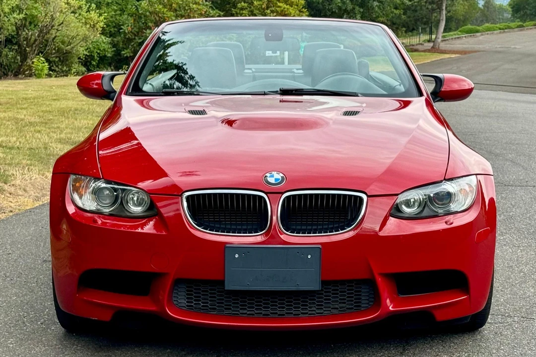 2011 BMW E93 M3 Convertible - Image 2 of 31