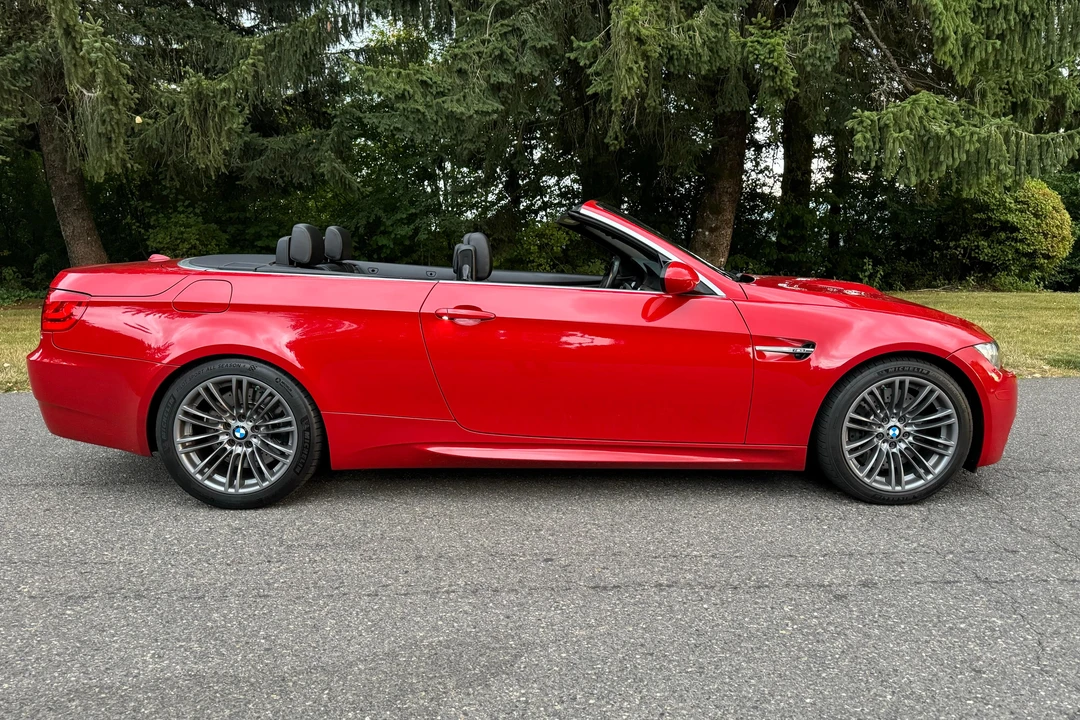 2011 BMW E93 M3 Convertible - Image 9 of 31