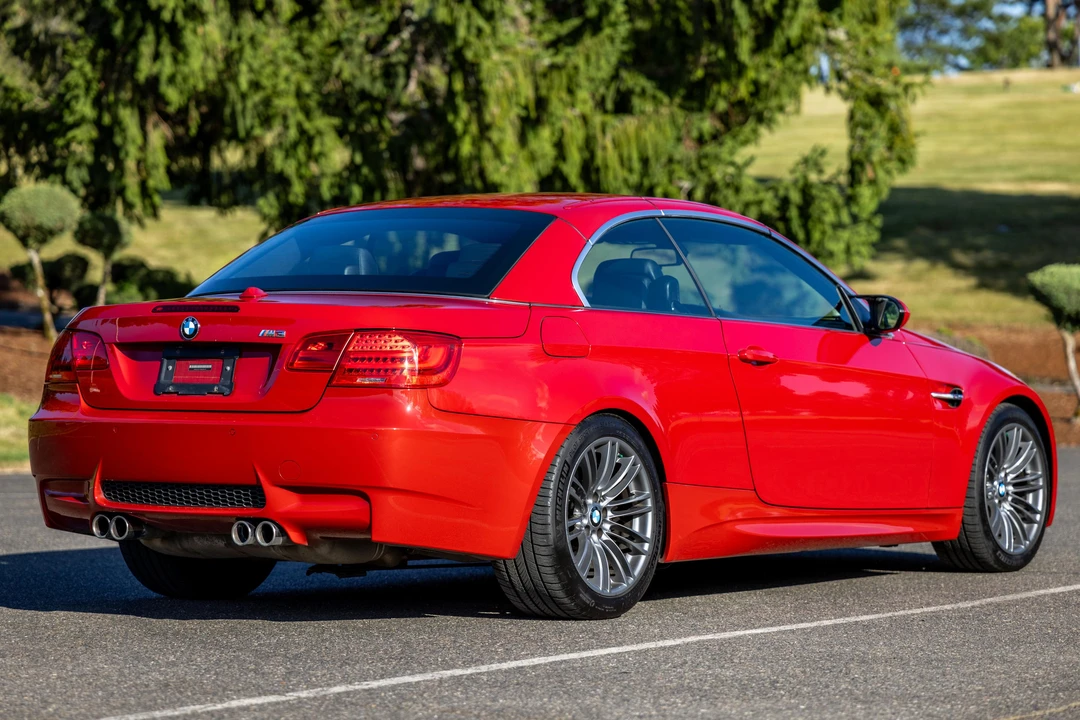 2011 BMW E93 M3 Convertible - Image 16 of 31
