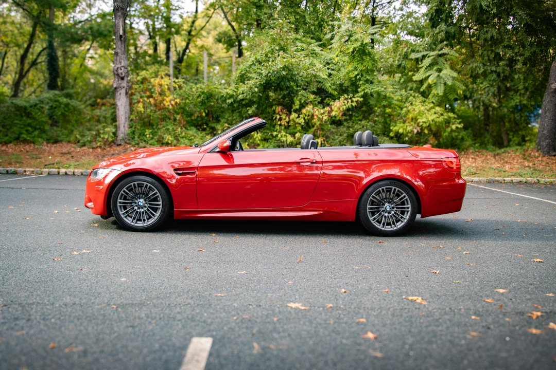 2011 BMW E93 M3 Convertible - Image 7 of 31