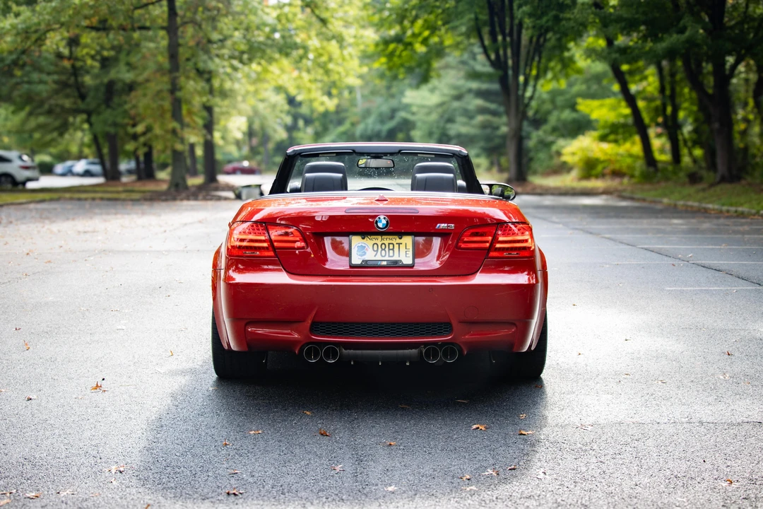 2011 BMW E93 M3 Convertible - Image 9 of 31