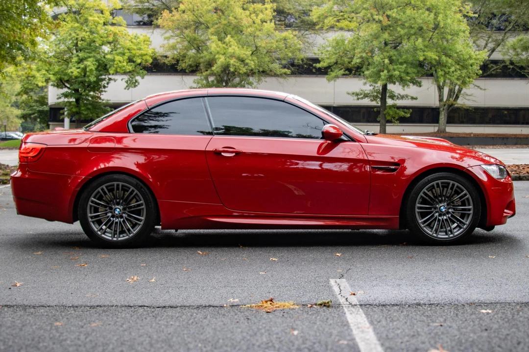 2011 BMW E93 M3 Convertible - Image 3 of 31