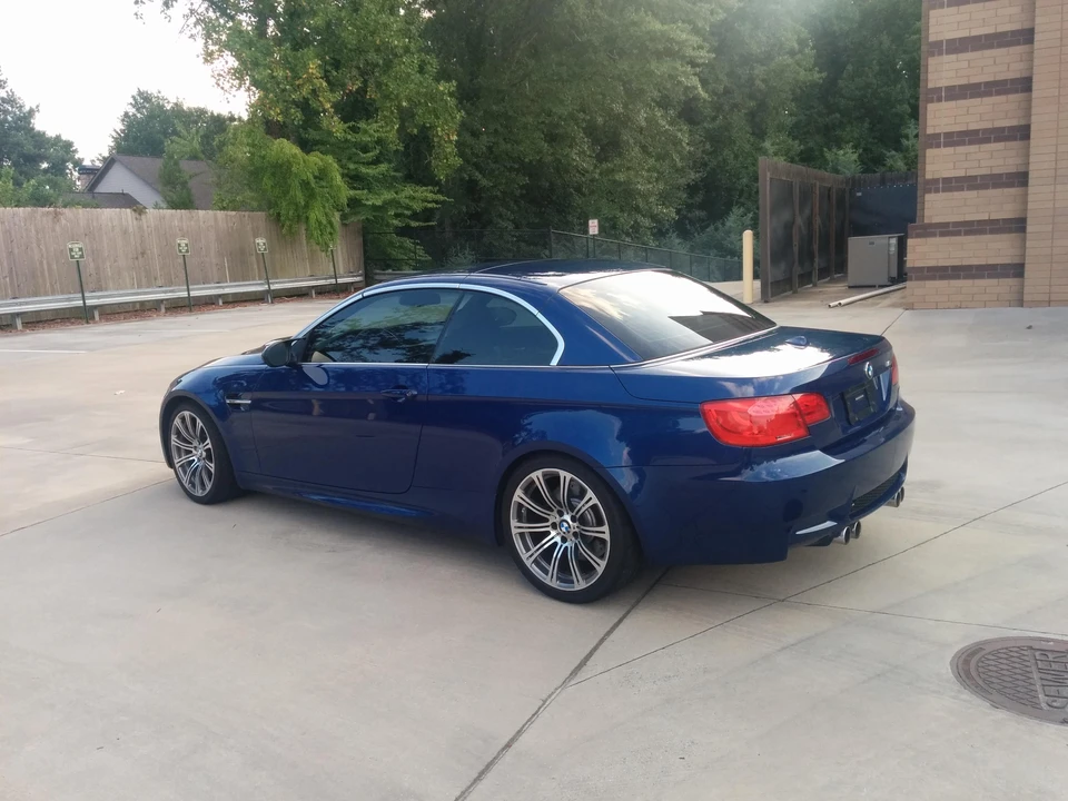 2011 BMW E93 M3 Convertible - Image 11 of 31