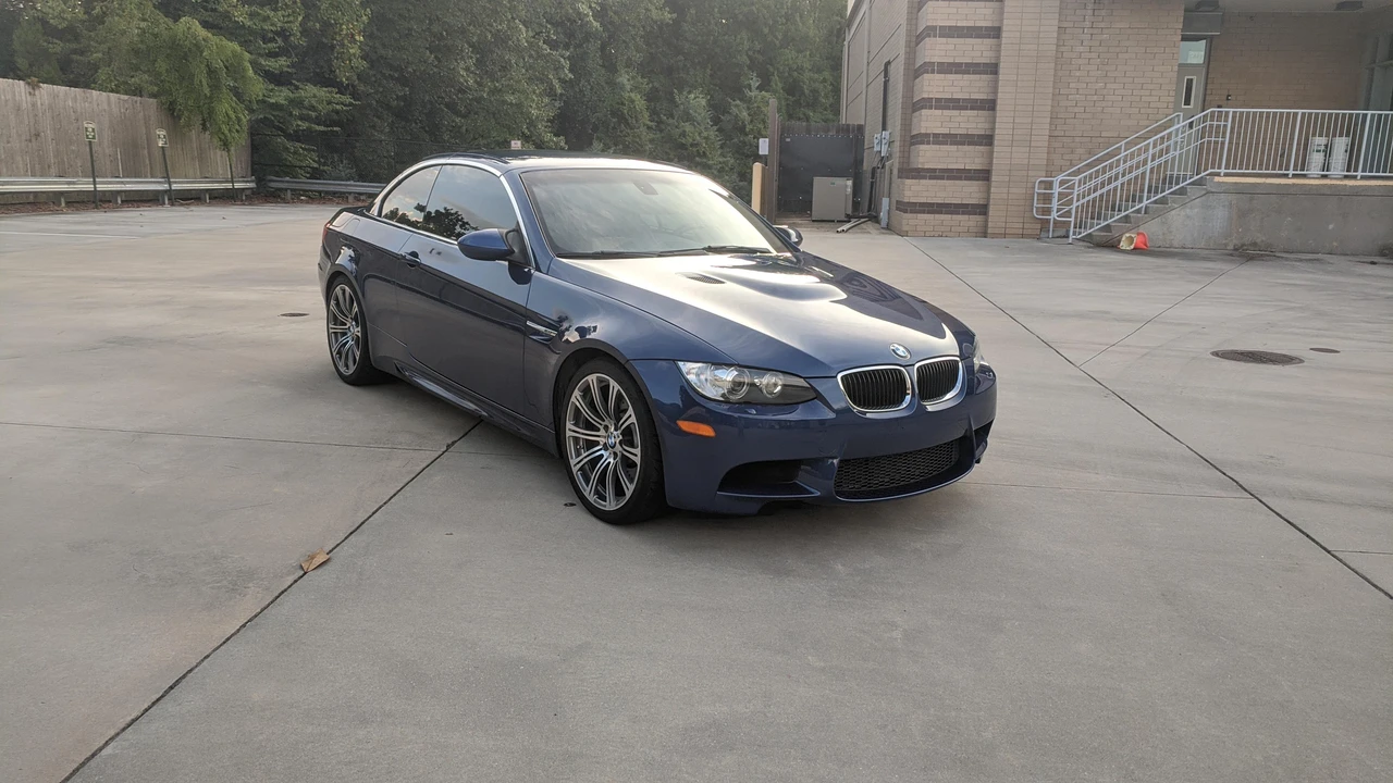 2011 BMW E93 M3 Convertible - Image 29 of 31