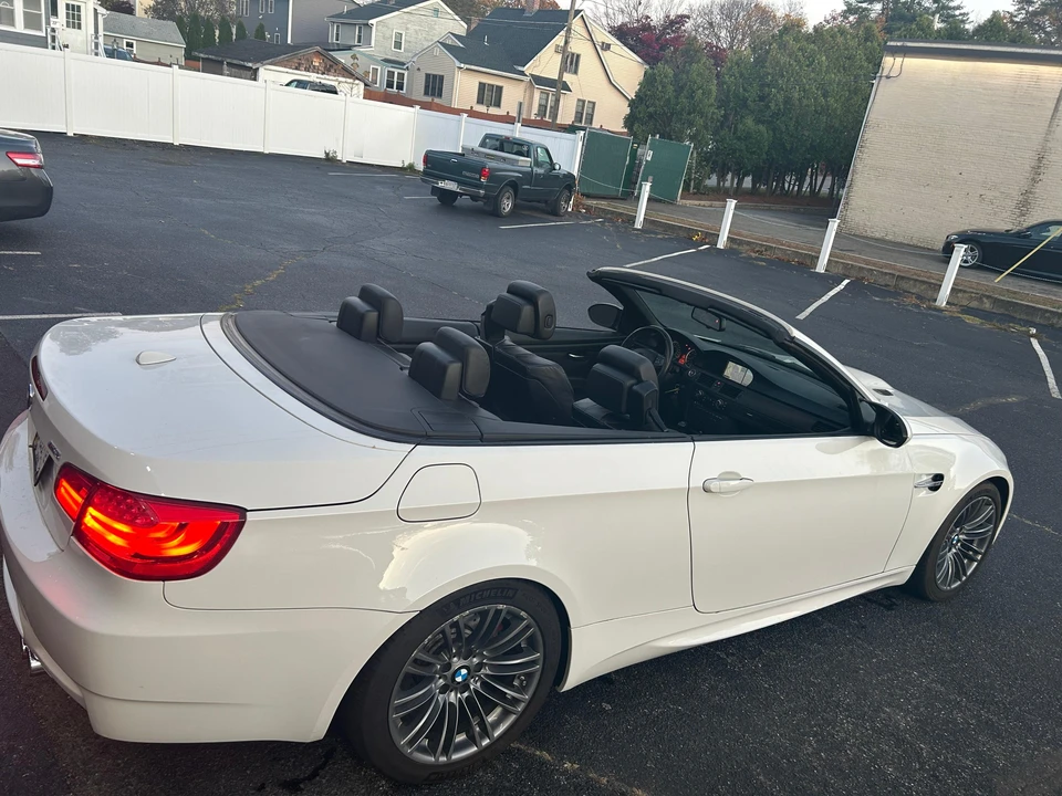 2011 BMW E93 M3 Convertible - Image 15 of 31