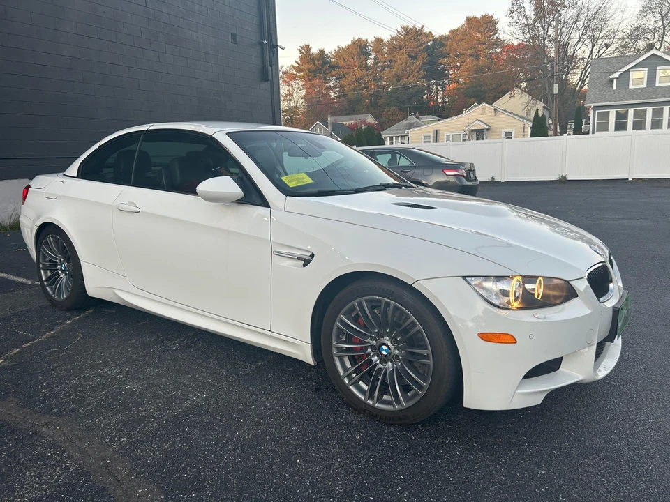 2011 BMW E93 M3 Convertible - Image 31 of 31