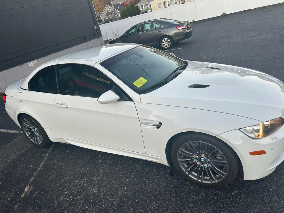 2011 BMW E93 M3 Convertible - Image 30 of 31