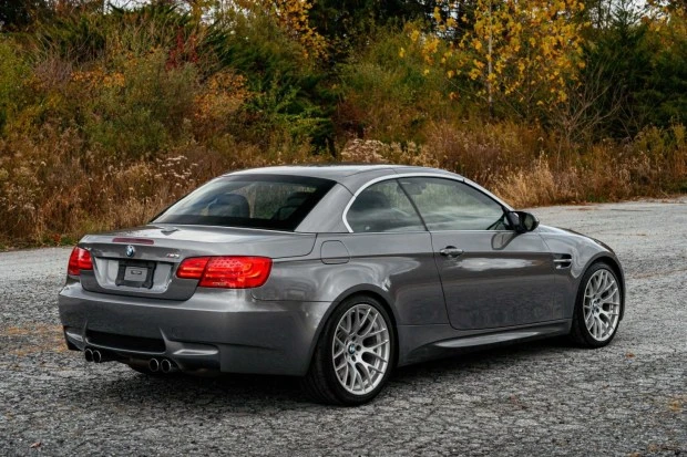 2011 BMW E93 M3 Convertible - Image 2 of 7