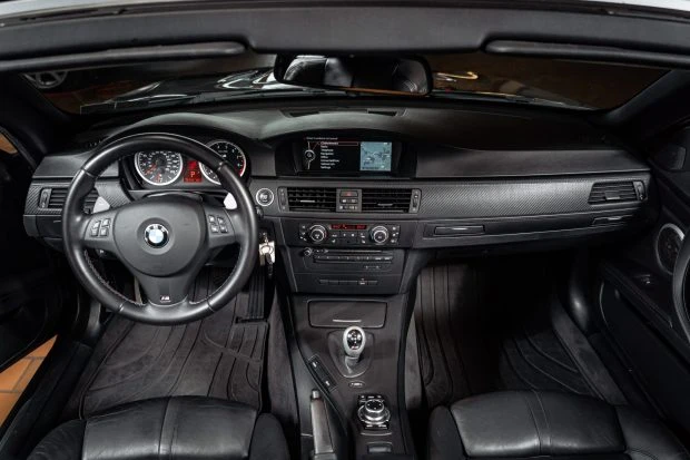 2011 BMW E93 M3 Convertible - Image 5 of 7