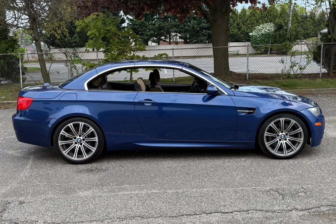 2011 BMW E93 M3 Convertible - Image 4 of 31