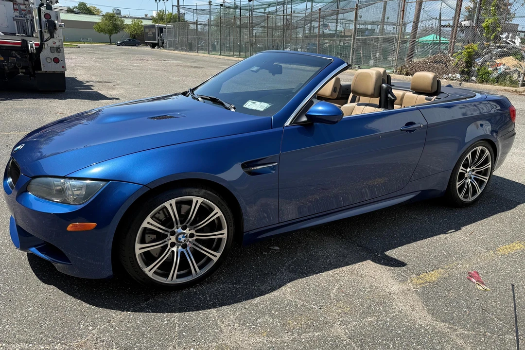2011 BMW E93 M3 Convertible - Image 2 of 31