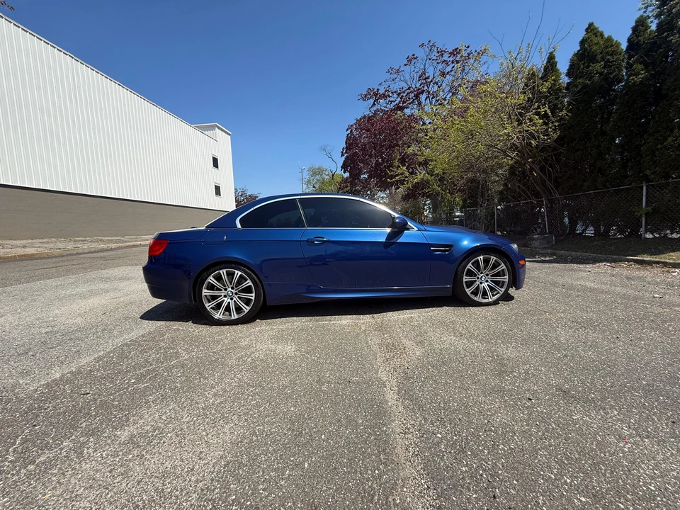 2011 BMW E93 M3 Convertible - Image 29 of 31