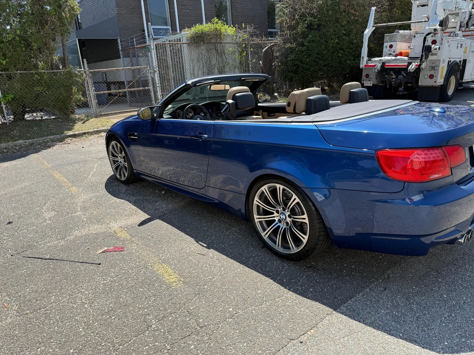 2011 BMW E93 M3 Convertible - Image 12 of 31