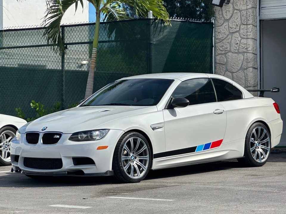 2011 BMW E93 M3 Convertible - Image 21 of 31