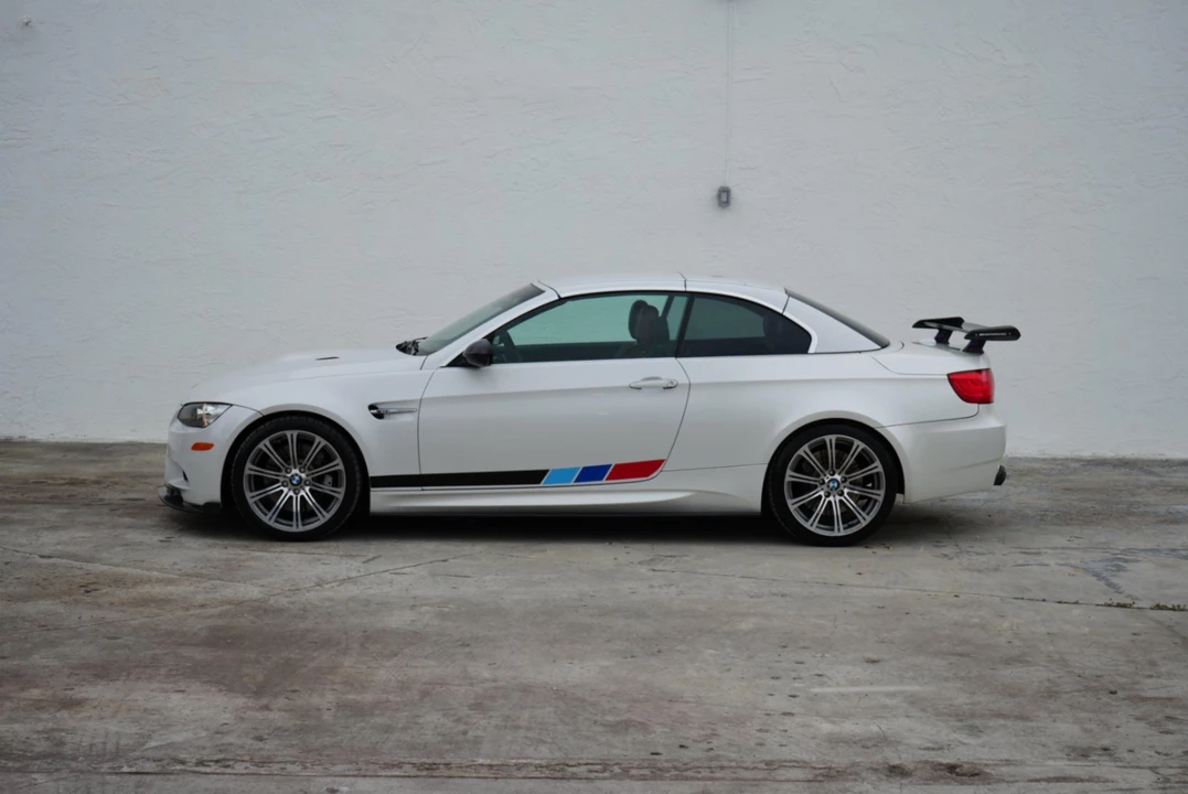 2011 BMW E93 M3 Convertible - Image 24 of 31