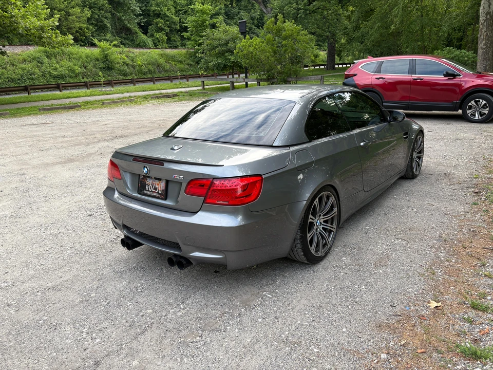 2011 BMW E93 M3 Convertible - Image 13 of 31