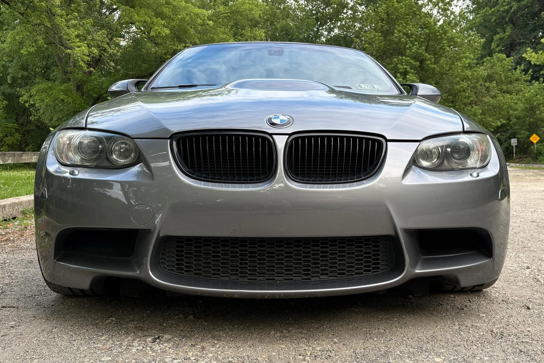 2011 BMW E93 M3 Convertible - Image 2 of 31