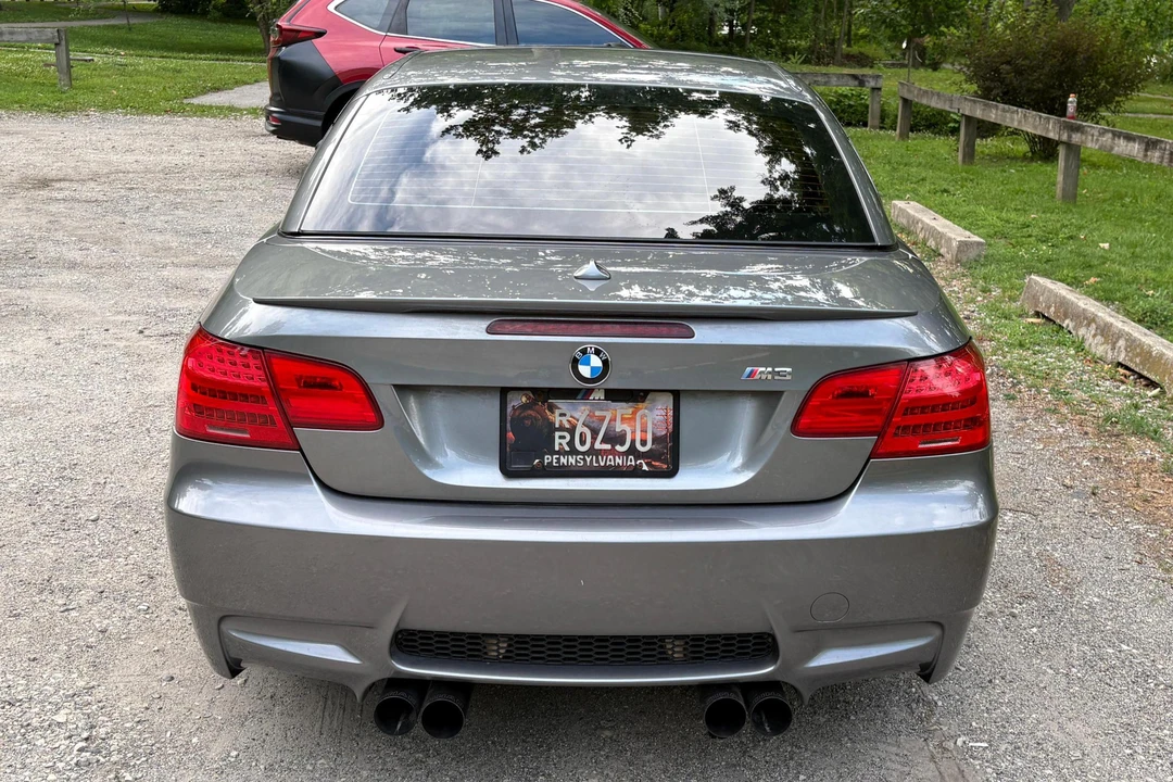 2011 BMW E93 M3 Convertible - Image 5 of 31