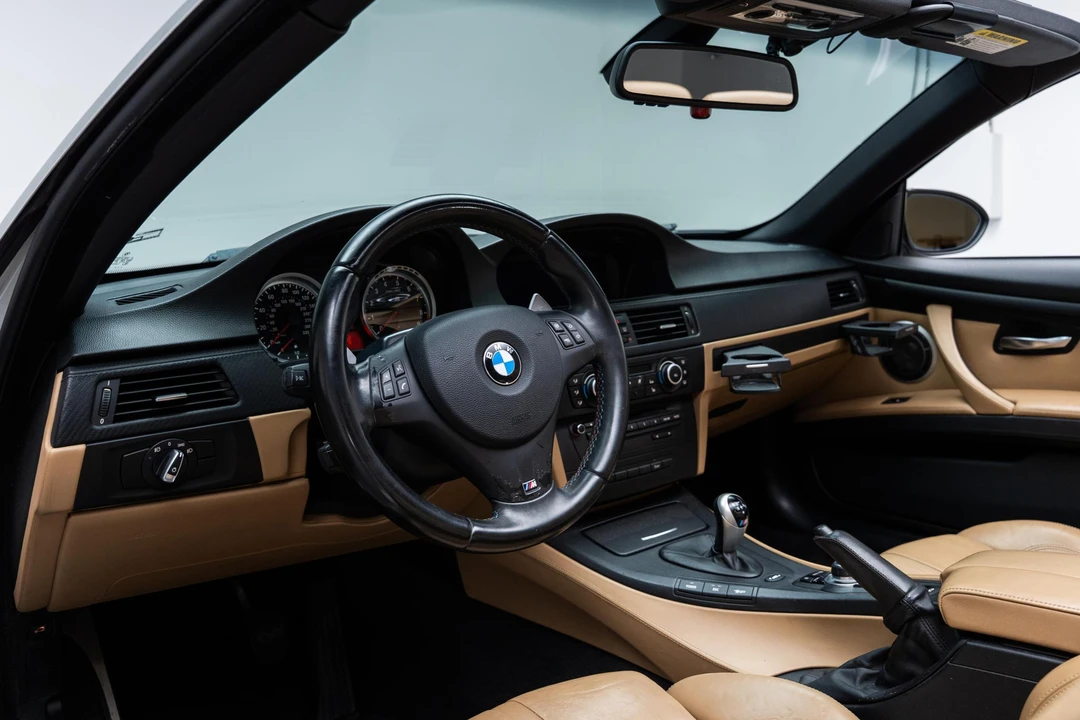 2011 BMW E93 M3 Convertible - Image 16 of 31