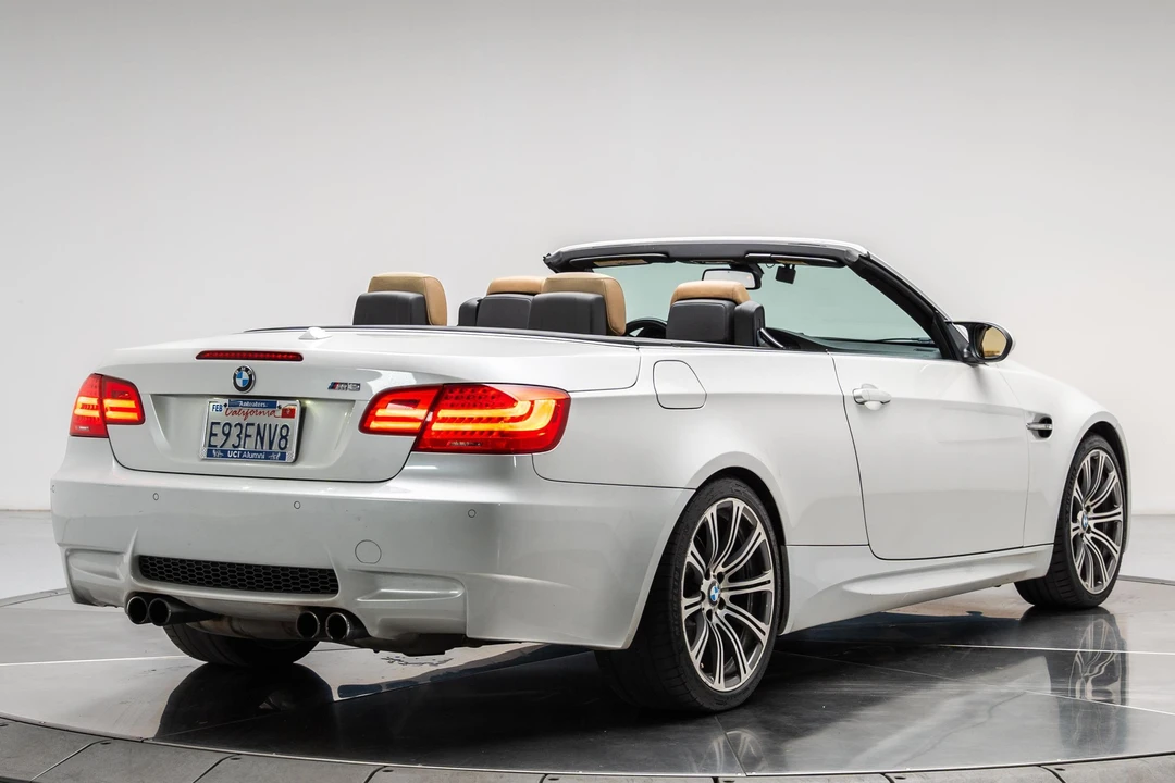 2011 BMW E93 M3 Convertible - Image 4 of 31