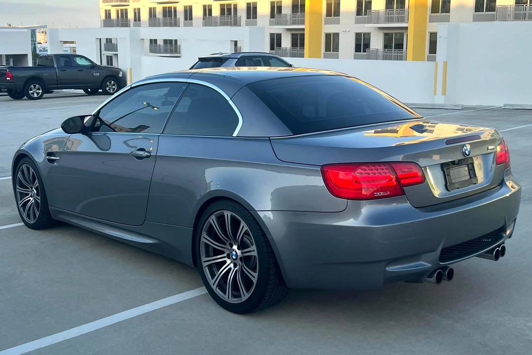 2011 BMW E93 M3 Convertible - Image 4 of 31