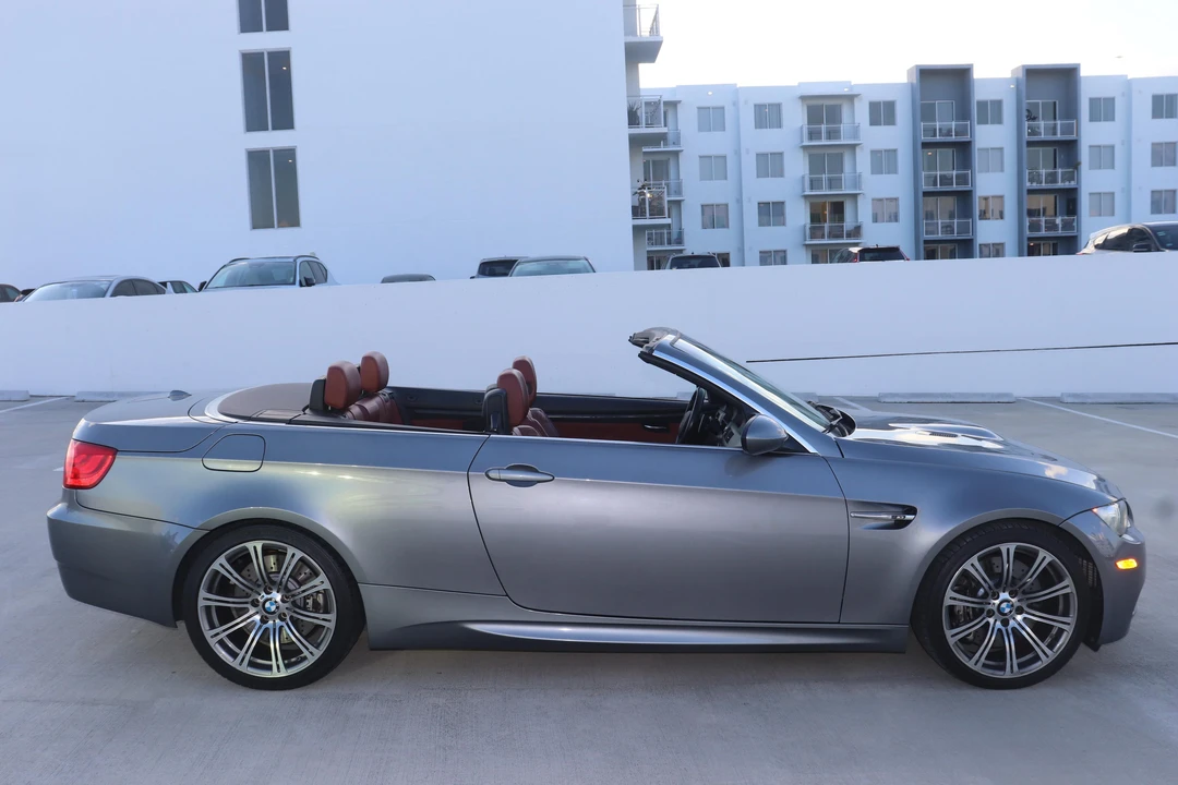 2011 BMW E93 M3 Convertible - Image 19 of 31