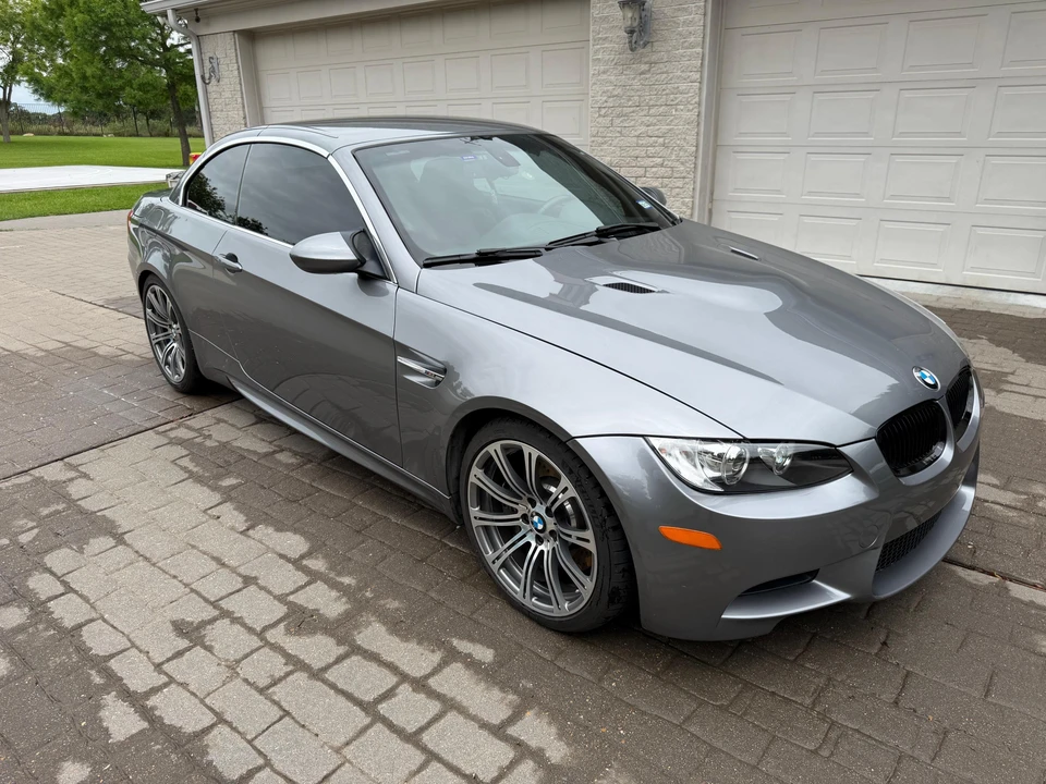 2011 BMW E93 M3 Convertible - Image 17 of 31