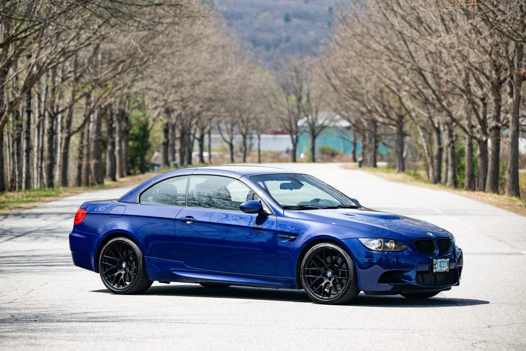 2011 BMW E93 M3 Convertible - Image 2 of 31