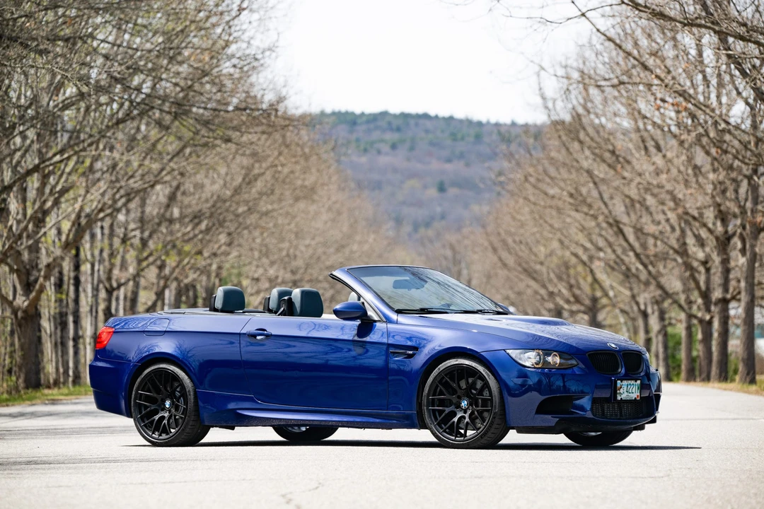2011 BMW E93 M3 Convertible - Image 6 of 31
