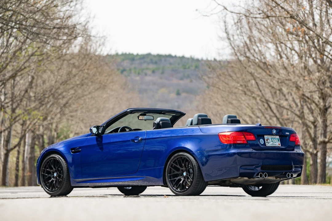 2011 BMW E93 M3 Convertible - Image 11 of 31