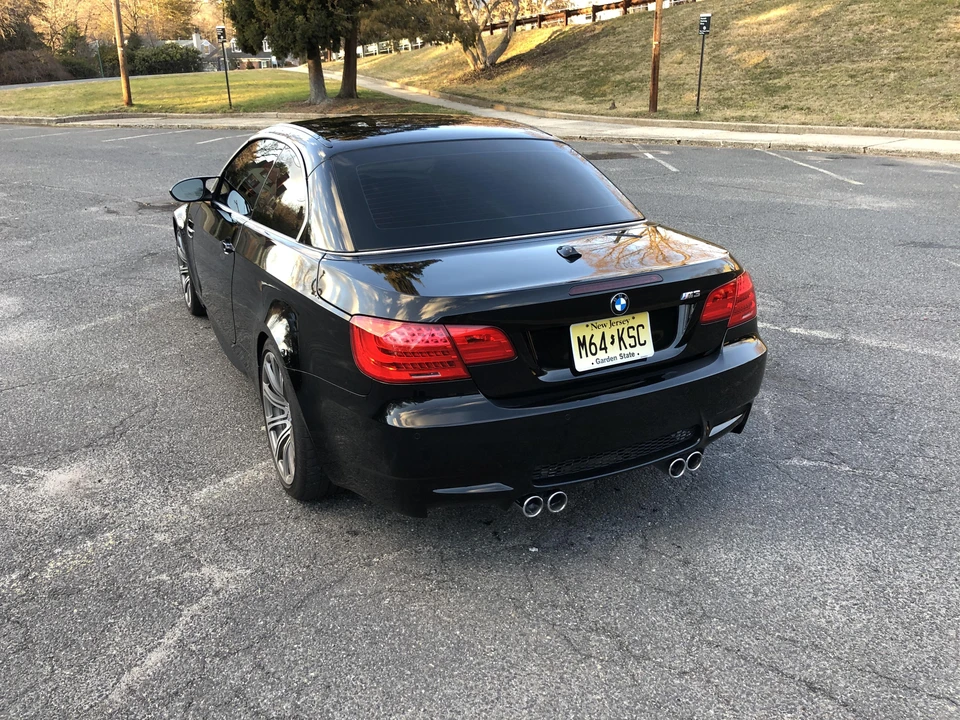 2011 BMW E93 M3 Convertible - Image 11 of 30